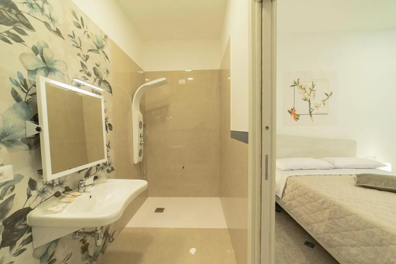 ベッド・アンド・ブレックファスト B&B Mandorlo Bianco アヴォラ